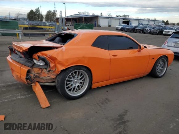 ✅ 2012 Dodge Challenger R/T Plus • VIN: 2C3CDYBT8CH315754 • Lot: 84030744. Wystawiony na Copart z przebiegiem 127 213 mil. Bezpłatny archiwum sprzedaży aukcyjnych z USA i szczegółowy raport historii pojazdu na DreamBid. Zdjęcie 3.