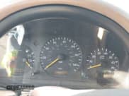 ✅ 2002 Mercedes-Benz M 320/430/500 • VIN: 4JGAB75E42A304002 • Lot: 41841898. Wystawiony na IAAI z przebiegiem 238 537 mil. Bezpłatny archiwum sprzedaży aukcyjnych z USA i szczegółowy raport historii pojazdu na DreamBid. Zdjęcie 7.