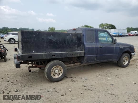 ✅ 1994 Ford Ranger Splash • VIN: 1FTCR14U3RTA81061 • Lot: 68070745. Wystawiony na Copart z przebiegiem 176 272 mil. Bezpłatny archiwum sprzedaży aukcyjnych z USA i szczegółowy raport historii pojazdu na DreamBid. Zdjęcie 3.