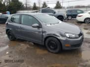 ✅ 2013 Volkswagen Golf w/Conv & Sunroof • VIN: WVWBB7AJ0DW119981 • Лот: 45089665. Опубликован ранее на Copart с пробегом 50 188 миль. Бесплатный доступ к архиву аукционных продаж из США и подробный отчёт об истории автомобиля на DreamBid. Изображение 4.