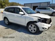 ✅ 2012 Hyundai Santa Fe SE • VIN: 5XYZH4AG4CG110518 • Lot: 77423244. Listed on Copart with 170,903 mi. Free auction sales archive from the USA and detailed vehicle history report at DreamBid. Image 4.