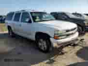 2005 Chevrolet Suburban LS z VIN 3GNFK16Z05G180431, wystawiony jako Copart lot #74991464 z przebiegiem 245 850 mil mil oraz Nie do naprawy • Non repairable. Historia ofert i sprzedaży dostępna na DreamBid. Obrazek 4.