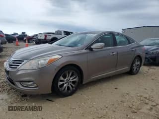 ✅ 2013 Hyundai Azera • VIN: KMHFG4JG5DA254372 • Лот: 55731895. Опубликован ранее на Copart с пробегом 116 549 миль. Бесплатный доступ к архиву аукционных продаж из США и подробный отчёт об истории автомобиля на DreamBid. Изображение 1.