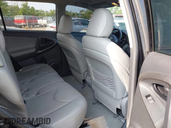 ✅ 2009 Toyota RAV4 • VIN: 2T3ZF31VX9W001179 • Lot: 42393166. Wystawiony na IAAI z przebiegiem 152 751 mil. Bezpłatny archiwum sprzedaży aukcyjnych z USA i szczegółowy raport historii pojazdu na DreamBid. Zdjęcie 8.