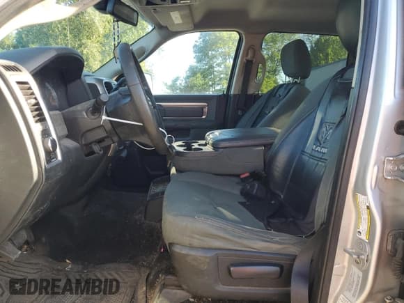 ✅ 2015 Ram 2500 SLT • VIN: 3C6TR4DT5FG573311 • Lot: 58505455. Listed on Copart with 216,405 mi. Free auction sales archive from the USA and detailed vehicle history report at DreamBid. Image 7.