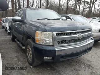 ✅ 2007 Chevrolet Silverado 1500 1LT • VIN: 2GCEC19J471570418 • Lot: 41511134. Listed on IAAI with 219,552 mi. Free auction sales archive from the USA and detailed vehicle history report at DreamBid. Image 1.