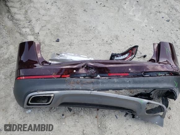 ✅ 2022 Lincoln Nautilus Reserve • VIN: 2LMPJ8K94NBL00197 • Лот: 60036803. Опубликован ранее на Copart с пробегом 8 333 миль. Бесплатный доступ к архиву аукционных продаж из США и подробный отчёт об истории автомобиля на DreamBid. Изображение 13.