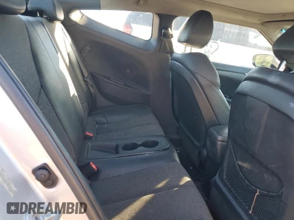 ✅ 2013 Hyundai Veloster w/Gray Int • VIN: KMHTC6AD5DU092662 • Lot: 80693384. Wystawiony na Copart z przebiegiem 166 588 mil. Bezpłatny archiwum sprzedaży aukcyjnych z USA i szczegółowy raport historii pojazdu na DreamBid. Zdjęcie 10.