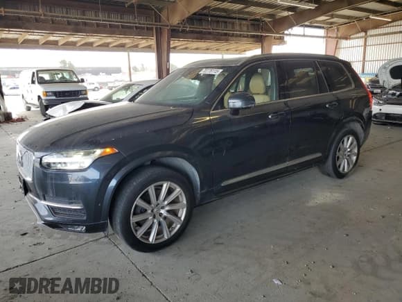 ✅ 2017 Volvo XC90 Inscription • VIN: YV4A22PL8H1135790 • Lot: 70776115. Listed on Copart with 194,230 mi. Free auction sales archive from the USA and detailed vehicle history report at DreamBid. Image 1.