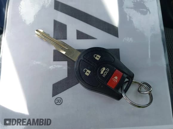 ✅ 2017 Nissan Versa SV • VIN: 3N1CN7AP5HL804136 • Lot: 43047378. Listed on IAAI with 78,204 mi. Free auction sales archive from the USA and detailed vehicle history report at DreamBid. Image 11.