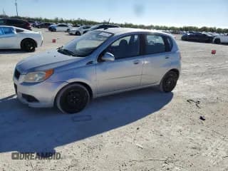 ✅ 2009 Chevrolet Aveo 1LT • VIN: KL1TD66E49B306599 • Lot: 48330275. Wystawiony na Copart z przebiegiem 59 484 mil. Bezpłatny archiwum sprzedaży aukcyjnych z USA i szczegółowy raport historii pojazdu na DreamBid. Zdjęcie 1.