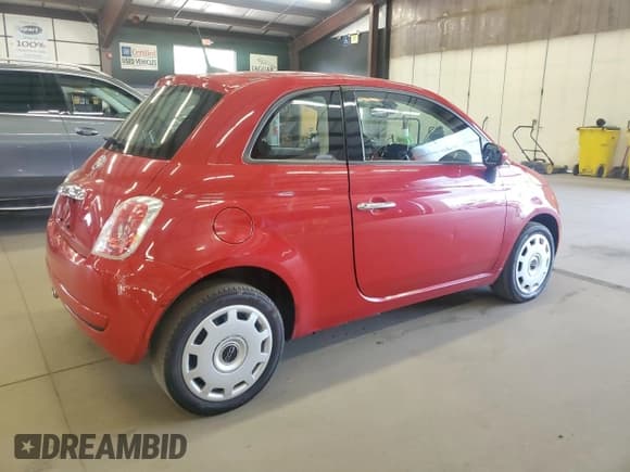 ✅ 2016 FIAT 500 Pop • VIN: 3C3CFFAR6GT184468 • Lot: 70939925. Wystawiony na Copart z przebiegiem 153 890 mil. Bezpłatny archiwum sprzedaży aukcyjnych z USA i szczegółowy raport historii pojazdu na DreamBid. Zdjęcie 3.