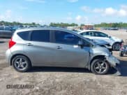 ✅ 2014 Nissan Note S • VIN: 3N1CE2CP7EL416255 • Lot: 42539409. Wystawiony na IAAI z przebiegiem 179 074 mil. Bezpłatny archiwum sprzedaży aukcyjnych z USA i szczegółowy raport historii pojazdu na DreamBid. Zdjęcie 13.