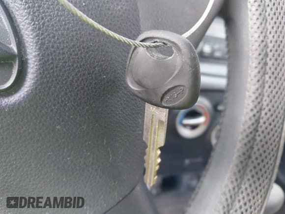 ✅ 2008 Hyundai Accent GS • VIN: KMHCM36CX8U073624 • Лот: 42813864. Опубликован ранее на IAAI с пробегом 102 022 миль. Бесплатный доступ к архиву аукционных продаж из США и подробный отчёт об истории автомобиля на DreamBid. Изображение 11.