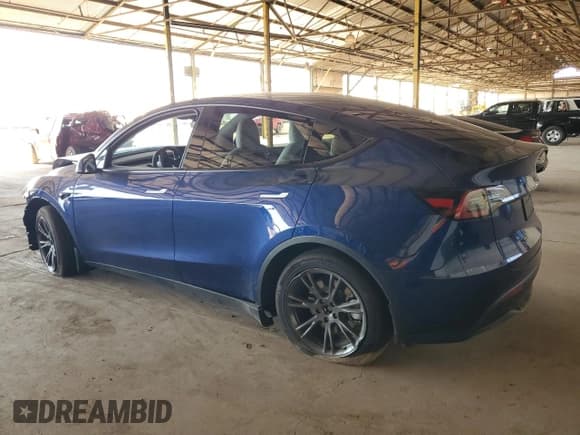 ✅ 2024 Tesla Model Y Long Range • VIN: 7SAYGDEE9RA320636 • Лот: 60744595. Опубликован ранее на Copart с пробегом 7 607 миль. Бесплатный доступ к архиву аукционных продаж из США и подробный отчёт об истории автомобиля на DreamBid. Изображение 2.