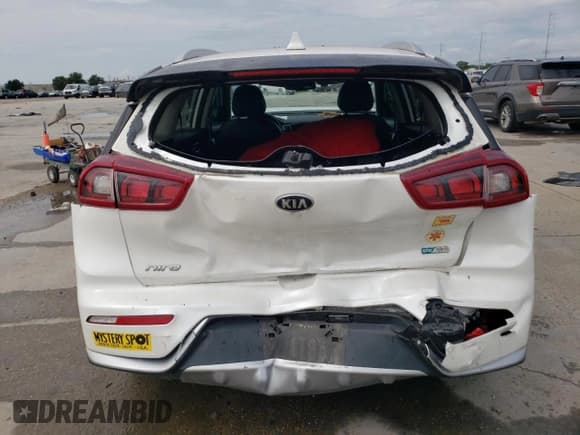 ✅ 2019 Kia Niro EX • VIN: KNDCC3LC7K5265385 • Lot: 65168145. Wystawiony na Copart z przebiegiem 68 680 mil. Bezpłatny archiwum sprzedaży aukcyjnych z USA i szczegółowy raport historii pojazdu na DreamBid. Zdjęcie 6.