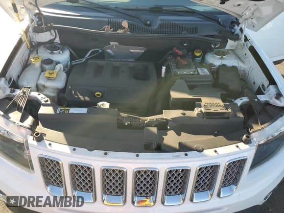 ✅ 2017 Jeep Compass High Altitude • VIN: 1C4NJDEB3HD188683 • Lot: 82656925. Wystawiony na Copart z przebiegiem 80 957 mil. Bezpłatny archiwum sprzedaży aukcyjnych z USA i szczegółowy raport historii pojazdu na DreamBid. Zdjęcie 12.