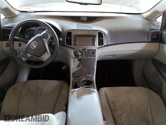 ✅ 2014 Toyota Venza LE • VIN: 4T3ZA3BB4EU086548 • Лот: 80752605. Опубликован ранее на Copart с пробегом Не указан. Бесплатный доступ к архиву аукционных продаж из США и подробный отчёт об истории автомобиля на DreamBid. Изображение 8.