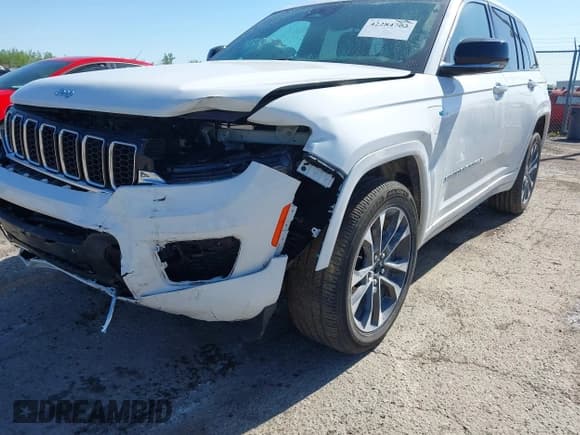 ✅ 2023 Jeep Grand Cherokee Overland • VIN: 1C4RJYD67P8791530 • Lot: 42284763. Listed on IAAI with 21,017 mi. Free auction sales archive from the USA and detailed vehicle history report at DreamBid. Image 6.