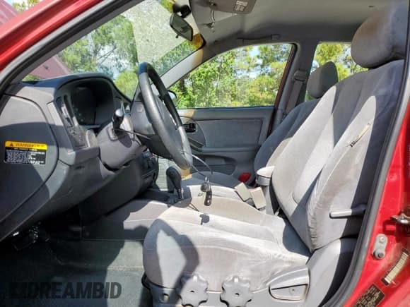 ✅ 2005 Hyundai Elantra GLS • VIN: KMHDN46D75U158710 • Lot: 66550305. Listed on Copart with 185,510 mi. Free auction sales archive from the USA and detailed vehicle history report at DreamBid. Image 7.