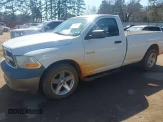 ✅ 2010 Dodge 1500 ST • VIN: 3D7JB1EP8AG107679 • Lot: 41669303. Wystawiony na IAAI z przebiegiem 365 026 mil. Bezpłatny archiwum sprzedaży aukcyjnych z USA i szczegółowy raport historii pojazdu na DreamBid. Zdjęcie 2.