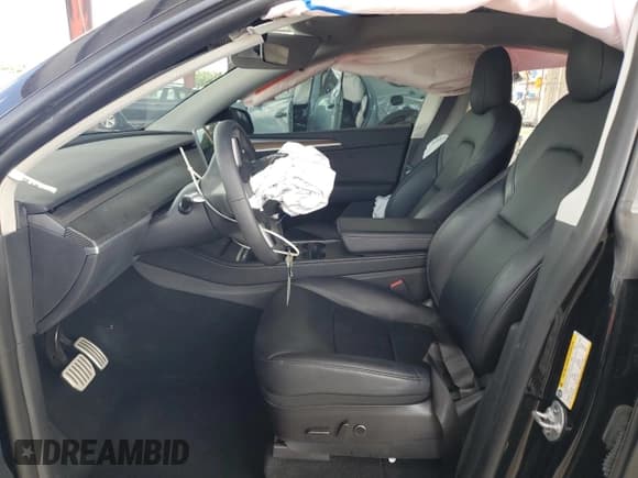 ✅ 2022 Tesla Model Y Performance • VIN: 7SAYGDEF0NF572118 • Lot: 85293695. Listed on Copart with 56,862 mi. Free auction sales archive from the USA and detailed vehicle history report at DreamBid. Image 7.