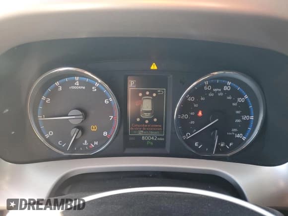 ✅ 2017 Toyota RAV4 Limited • VIN: 2T3YFREV6HW316889 • Lot: 82632825. Wystawiony na Copart z przebiegiem 80 042 mil. Bezpłatny archiwum sprzedaży aukcyjnych z USA i szczegółowy raport historii pojazdu na DreamBid. Zdjęcie 9.