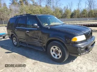 ✅ 1998 Lincoln Navigator • VIN: 5LMPU28L7WLJ43038 • Лот: 44614915. Опубликован ранее на Copart с пробегом 305 581 миль. Бесплатный доступ к архиву аукционных продаж из США и подробный отчёт об истории автомобиля на DreamBid. Изображение 4.