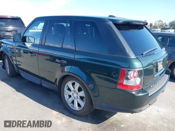 ✅ 2010 Land Rover Range Rover Sport HSE Lux • VIN: SALSK2D48AA212810 • Lot: 41943041. Listed on IAAI with 111,896 mi. Free auction sales archive from the USA and detailed vehicle history report at DreamBid. Image 3.