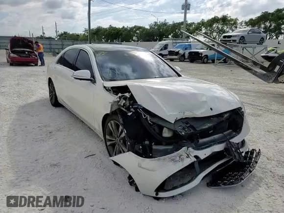 ✅ 2020 Mercedes-Benz S • VIN: W1KUG6GB2LA530949 • Лот: 64551792. Опубликован ранее на Copart с пробегом 38 526 миль. Бесплатный доступ к архиву аукционных продаж из США и подробный отчёт об истории автомобиля на DreamBid. Изображение 11.