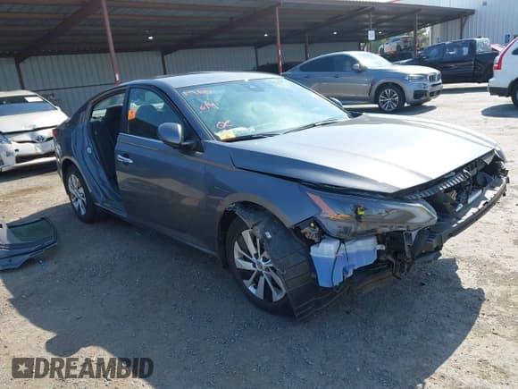 ✅ 2023 Nissan Altima S • VIN: 1N4BL4BV9PN417233 • Lot: 42392655. Listed on IAAI with 26,842 mi. Free auction sales archive from the USA and detailed vehicle history report at DreamBid. Image 1.