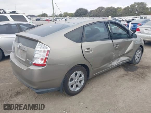 ✅ 2006 Toyota Prius • VIN: JTDKB20U567526089 • Lot: 43515056. Listed on IAAI with 126,983 mi. Free auction sales archive from the USA and detailed vehicle history report at DreamBid. Image 4.