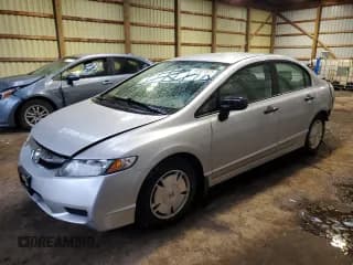 ✅ 2009 Honda Civic DX-G • VIN: 2HGFA16419H007198 • Лот: 90327375. Опубликован ранее на Copart с пробегом 250 885 миль. Бесплатный доступ к архиву аукционных продаж из США и подробный отчёт об истории автомобиля на DreamBid. Изображение 1.