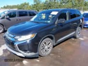 ✅ 2018 Mitsubishi Outlander ES • VIN: JA4AZ3A31JZ071431 • Lot: 43086002. Listed on IAAI with 164,690 mi. Free auction sales archive from the USA and detailed vehicle history report at DreamBid. Image 2.