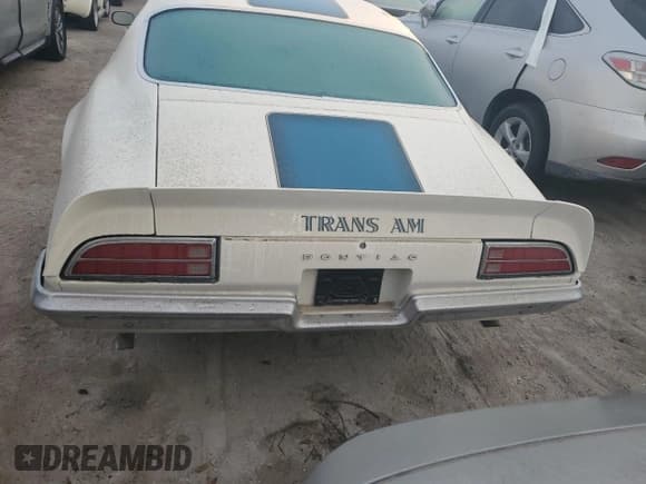 ✅ 1971 Pontiac Trans Am • VIN: 228871N1109556 • Lot: 74434444. Listed on Copart with 68,563 mi. Free auction sales archive from the USA and detailed vehicle history report at DreamBid. Image 6.
