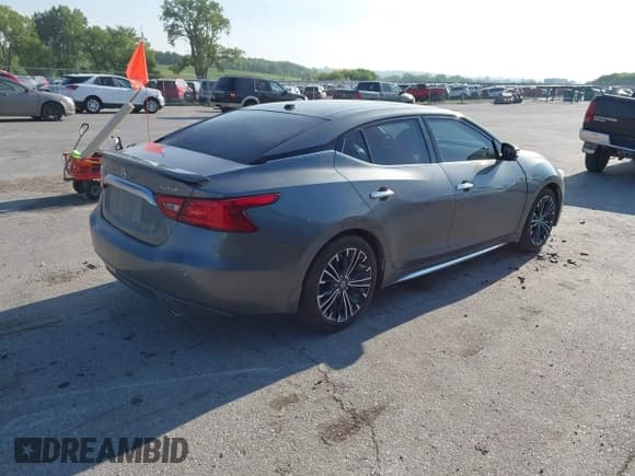 ✅ 2016 Nissan Maxima SR • VIN: 1N4AA6AP2GC431714 • Lot: 42734059. Wystawiony na IAAI z przebiegiem 141 883 mil. Bezpłatny archiwum sprzedaży aukcyjnych z USA i szczegółowy raport historii pojazdu na DreamBid. Zdjęcie 4.