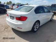 ✅ 2013 BMW 3 Series 328i • VIN: WBA3A5G55DNP20778 • Lot: 43640368. Wystawiony na IAAI z przebiegiem 190 809 mil. Bezpłatny archiwum sprzedaży aukcyjnych z USA i szczegółowy raport historii pojazdu na DreamBid. Zdjęcie 4.