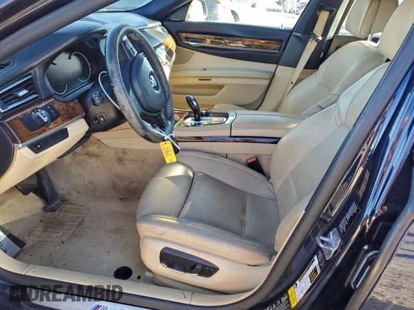 ✅ 2014 BMW 7 Series ALPINA B7 xDrive • VIN: WBAYF8C56ED653467 • Lot: 96925805. Wystawiony na Copart z przebiegiem 122 106 mil. Bezpłatny archiwum sprzedaży aukcyjnych z USA i szczegółowy raport historii pojazdu na DreamBid. Zdjęcie 7.