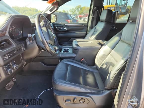 2021 Chevrolet Tahoe Z71 с VIN 1GNSKPKD9MR460309, выставлен на аукционе Copart как лот 84873605 с пробегом 91 201 миль миль и Списание • Salvage title. История ставок и продаж доступна на DreamBid. Изображение 7.