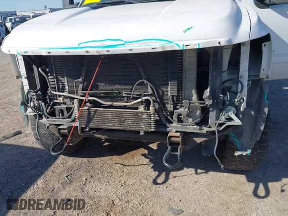 ✅ 2014 Chevrolet Silverado 2500HD LT • VIN: 1GC1KXC86EF183076 • Lot: 43624761. Listed on IAAI with 198,785 mi. Free auction sales archive from the USA and detailed vehicle history report at DreamBid. Image 6.