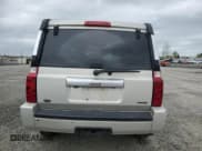 ✅ 2007 Jeep Commander Overland • VIN: 1J8HG682X7C623280 • Лот: 52130265. Опубликован ранее на Copart с пробегом 121 710 миль. Бесплатный доступ к архиву аукционных продаж из США и подробный отчёт об истории автомобиля на DreamBid. Изображение 6.