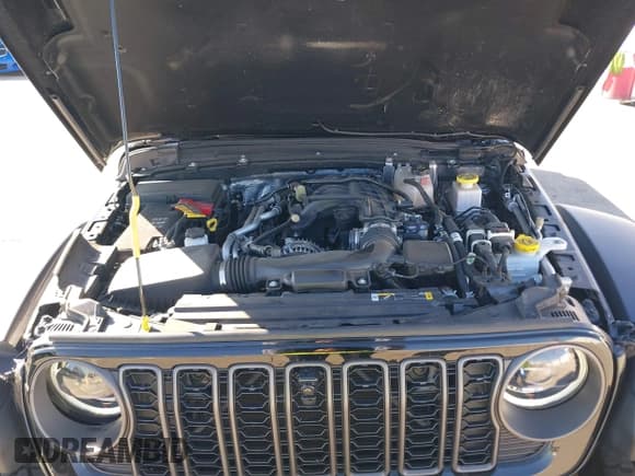 ✅ 2024 Jeep Gladiator Rubicon • VIN: 1C6JJTBG3RL126739 • Lot: 43566714. Listed on IAAI with 6,549 mi. Free auction sales archive from the USA and detailed vehicle history report at DreamBid. Image 10.