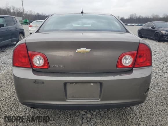 ✅ 2011 Chevrolet Malibu 1LS • VIN: 1G1ZB5E16BF360706 • Lot: 81413444. Listed on Copart with 135,830 mi. Free auction sales archive from the USA and detailed vehicle history report at DreamBid. Image 6.