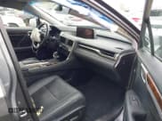 ✅ 2018 Lexus RX 450h • VIN: 2T2BGMCAXJC026916 • Lot: 42439146. Wystawiony na IAAI z przebiegiem 79 200 mil. Bezpłatny archiwum sprzedaży aukcyjnych z USA i szczegółowy raport historii pojazdu na DreamBid. Zdjęcie 5.