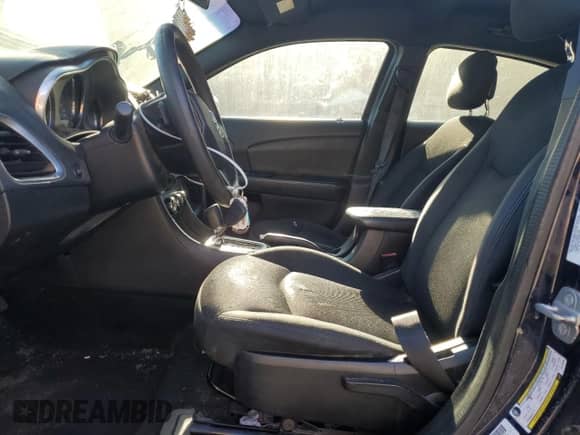 2014 Dodge Avenger SE с VIN 1C3CDZAB3EN175539, выставлен на аукционе Copart как лот 76709654 с пробегом 148 075 миль миль и Списание • Salvage title. История ставок и продаж доступна на DreamBid. Изображение 7.