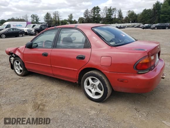 ✅ 1995 Mazda Protege • VIN: JM1BA1413S0173593 • Лот: 68877974. Опубликован ранее на Copart с пробегом 133 411 миль. Бесплатный доступ к архиву аукционных продаж из США и подробный отчёт об истории автомобиля на DreamBid. Изображение 2.