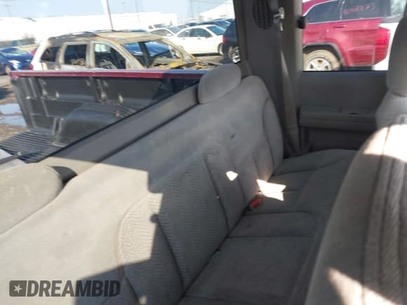 ✅ 1995 GMC Sierra 1500 • VIN: 2GTEC19K1S1571236 • Lot: 42096998. Wystawiony na IAAI z przebiegiem 195 722 mil. Bezpłatny archiwum sprzedaży aukcyjnych z USA i szczegółowy raport historii pojazdu na DreamBid. Zdjęcie 8.