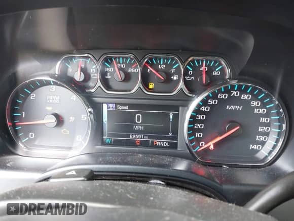 2018 Chevrolet Silverado 1500 LT z VIN 1GCRCREH9JZ111046, wystawiony jako IAAI lot #42837741 z przebiegiem 82 591 mil mil oraz . Historia ofert i sprzedaży dostępna na DreamBid. Obrazek 7.