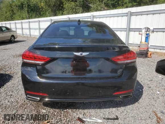 2016 Hyundai Genesis 3.8L z VIN KMHGN4JE4GU108055, wystawiony jako Copart lot #71763914 z przebiegiem 98 952 mil mil oraz Czysty tytuł • Clean title. Historia ofert i sprzedaży dostępna na DreamBid. Obrazek 6.