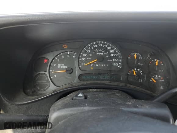 2006 Chevrolet Silverado 1500 LS z VIN 1GCEK19V26Z143573, wystawiony jako Copart lot #70707094 z przebiegiem 223 853 mil mil oraz Szkoda całkowita • Salvage title. Historia ofert i sprzedaży dostępna na DreamBid. Obrazek 9.